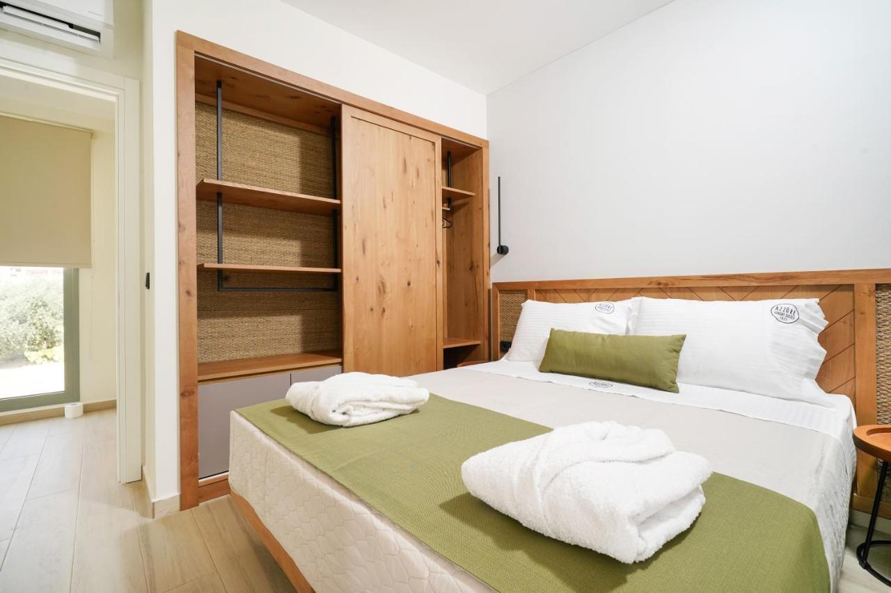 Azzure Luxury Suites Potos Exteriér fotografie