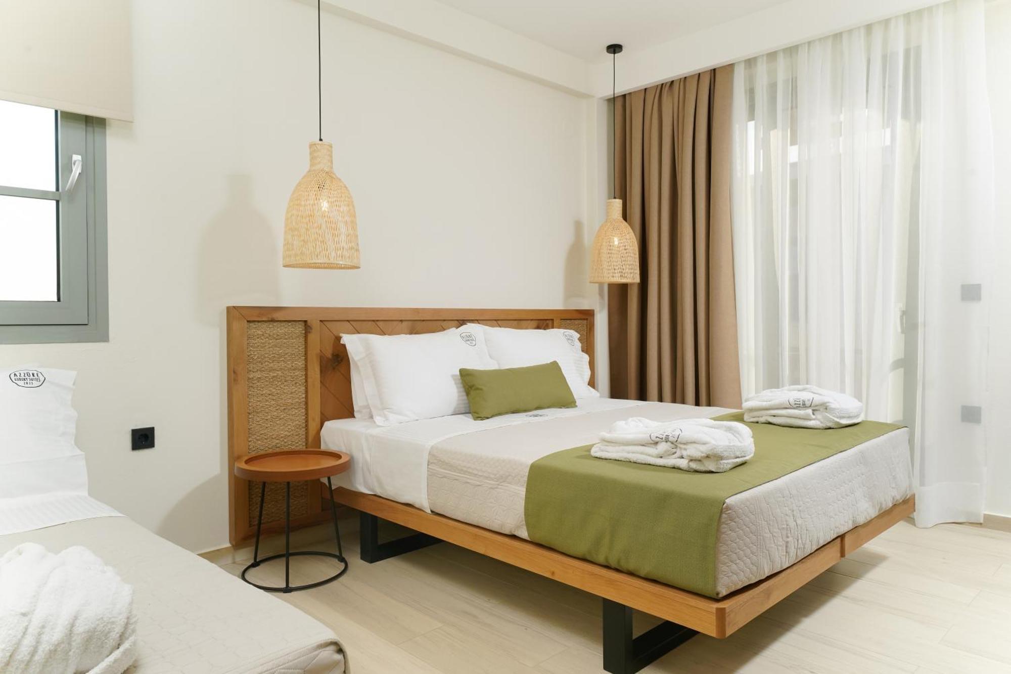 Azzure Luxury Suites Potos Exteriér fotografie