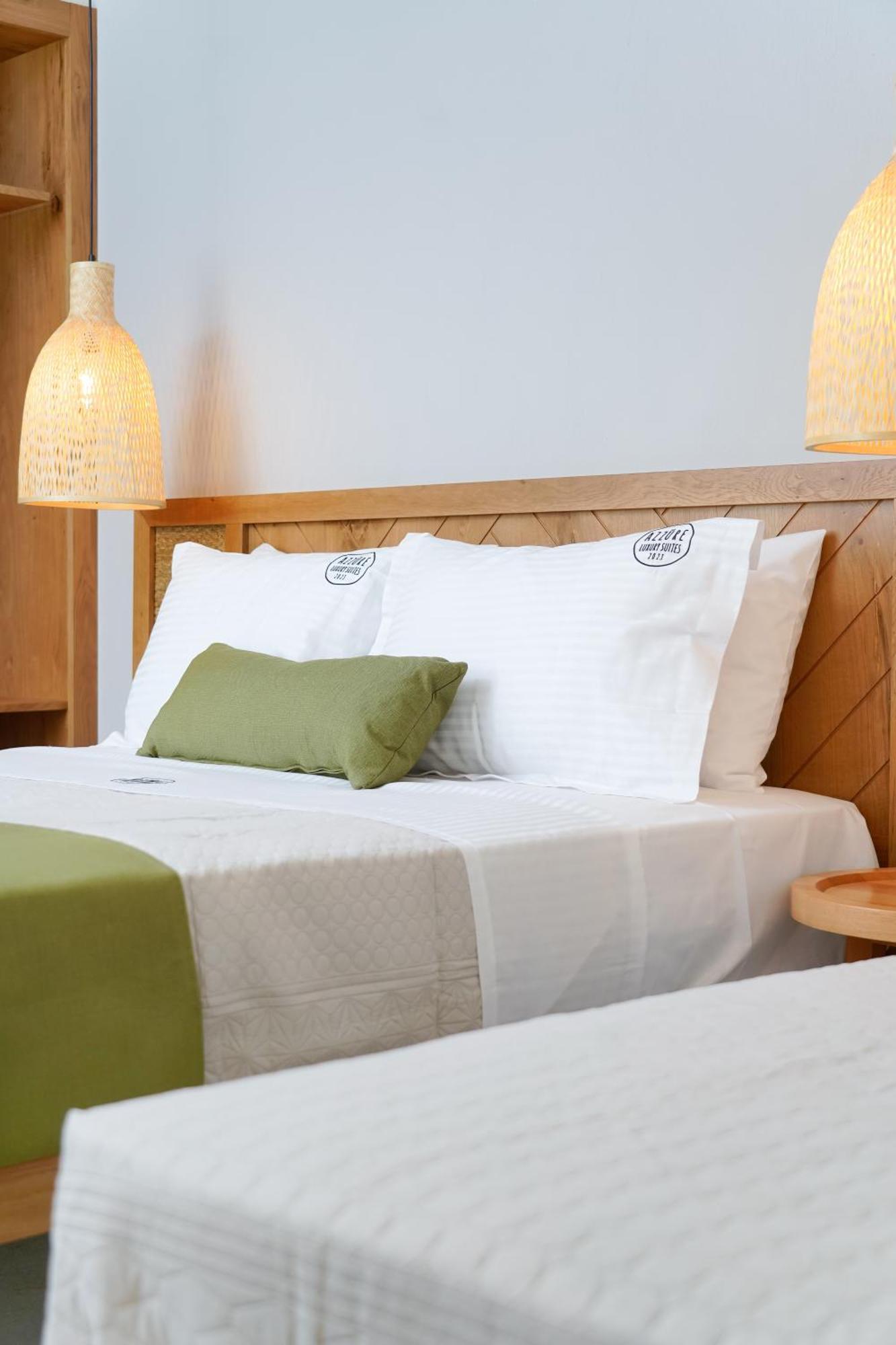 Azzure Luxury Suites Potos Exteriér fotografie