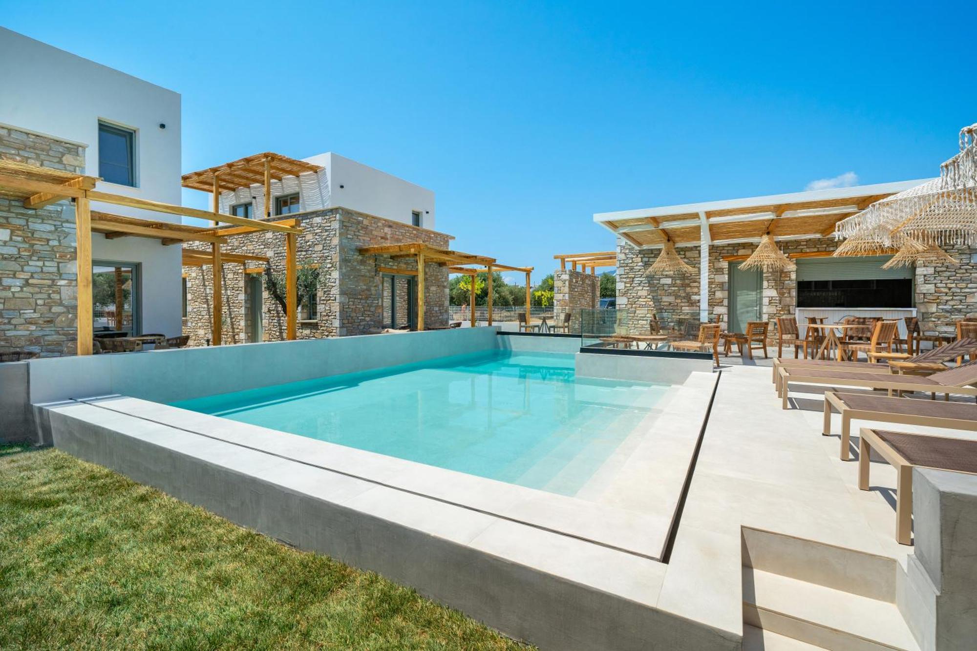 Azzure Luxury Suites Potos Exteriér fotografie